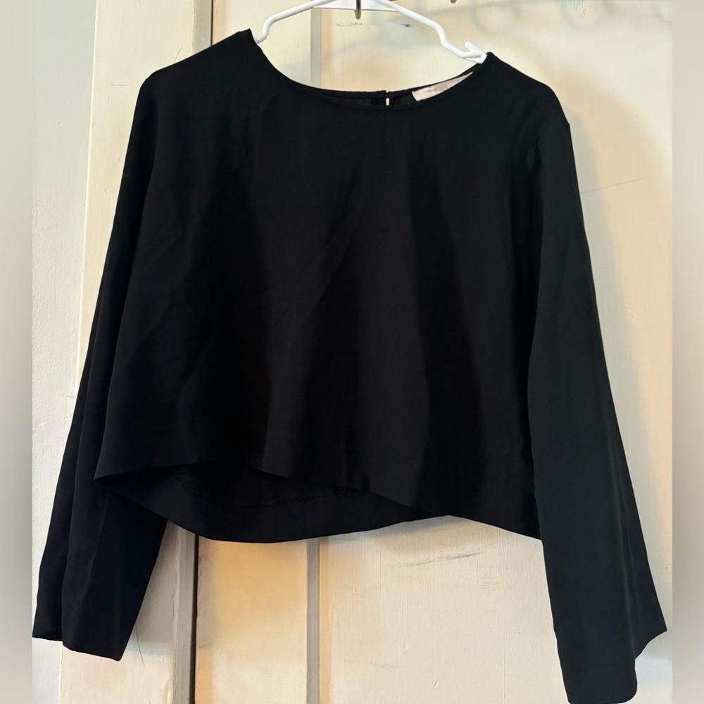Black crop top long sleeve Forever 21 size large never worn